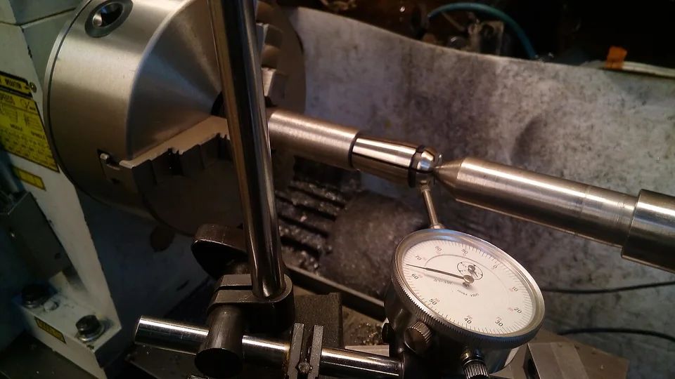 dial indicator machine tool reference photograph