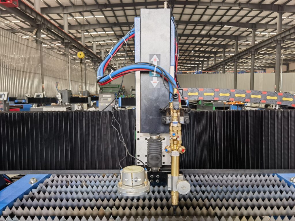 HUAXIA HXP-1530 CNC Plasma Cutting Machine